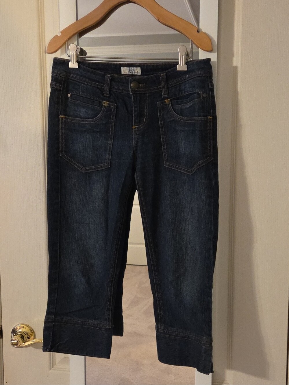 So Wear It Declare It Dark Blue Cropped Jeans Sz 7
